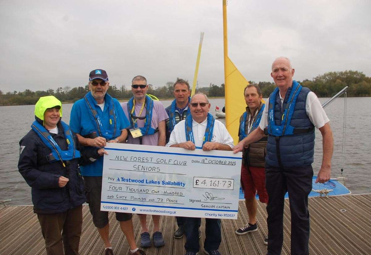 New Forest Golf Club raises over £4,000 for Testwood Lakes Sailability New Forest Golf Club raises over £4,000 for Testwood Lakes Sailability