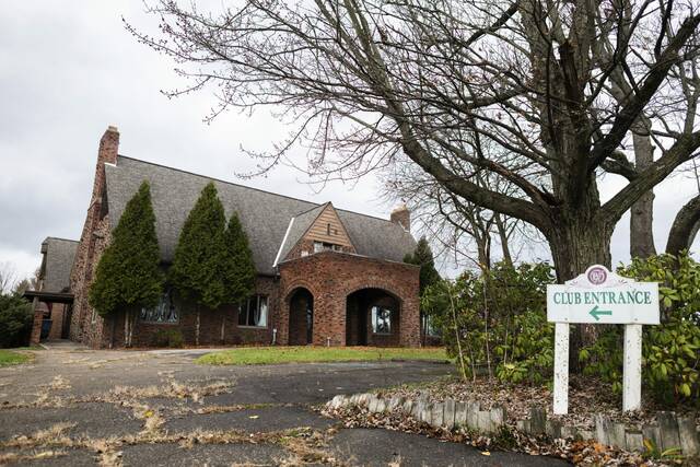 9080879_web1_VND-BrackenridgeHgtsGolf-1-112725