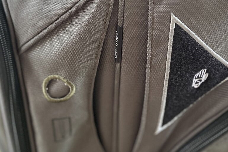 DG Lite lll Cart Golf Bag marker slot and glove velcro