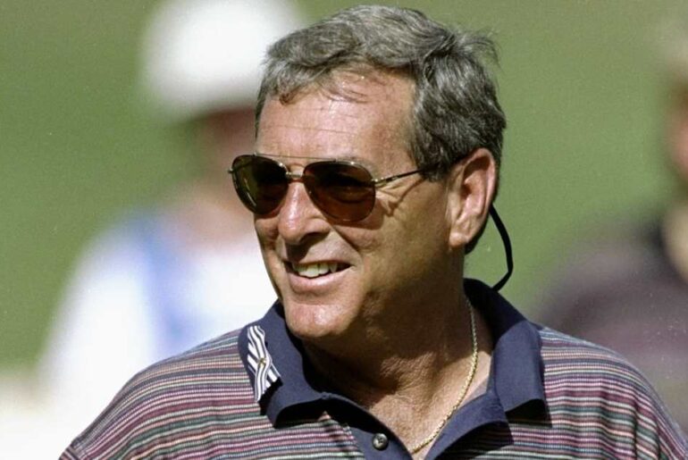 Ten-time PGA TOUR winner Fuzzy Zoeller dies at age 74