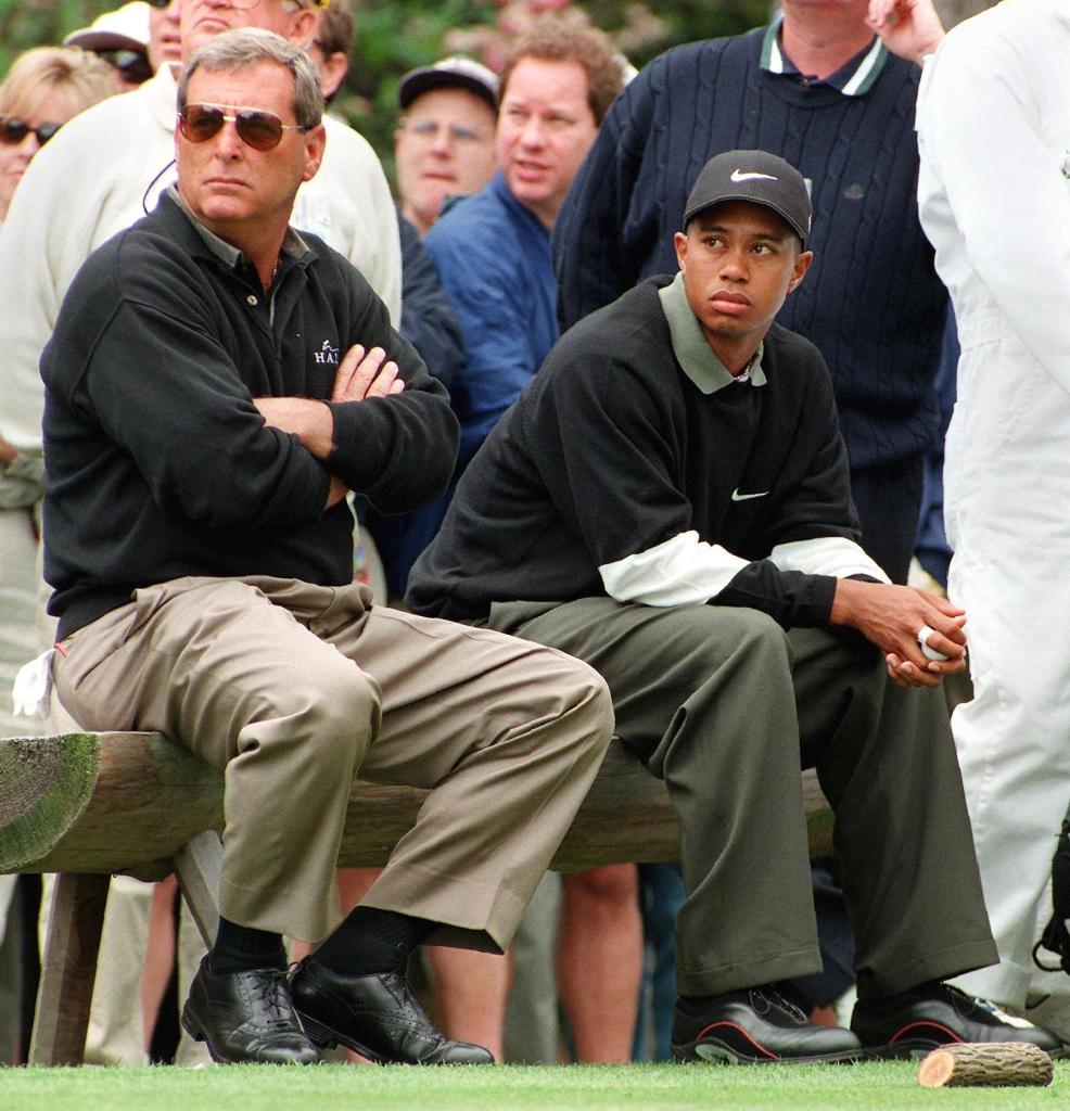 Fuzzy Zoeller and Tiger Woods during the 1998 Masters.