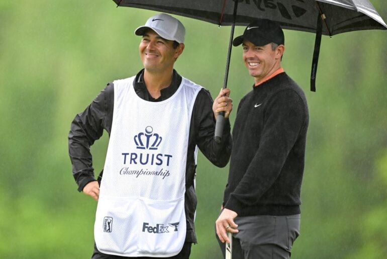 Do Tour pros ever buy golf gear at retail stores?