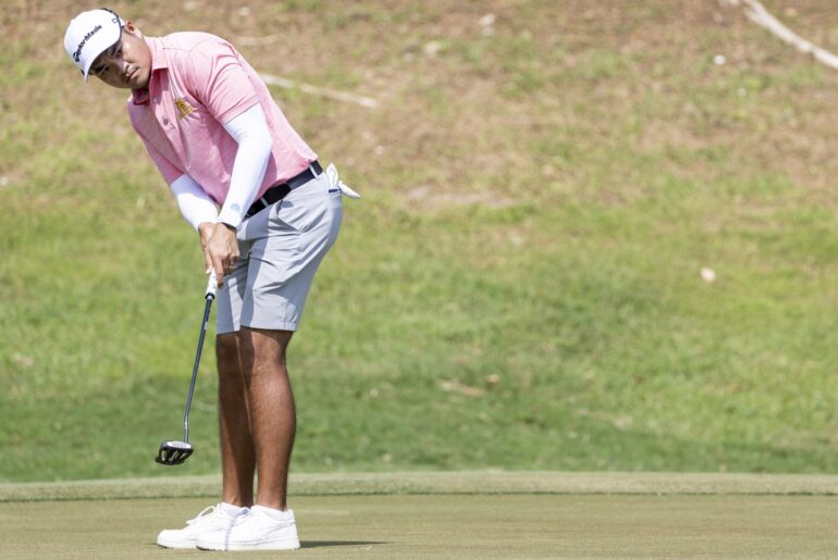 With Wife on the Bag, Wu Completes Storybook Rookie Victory - News