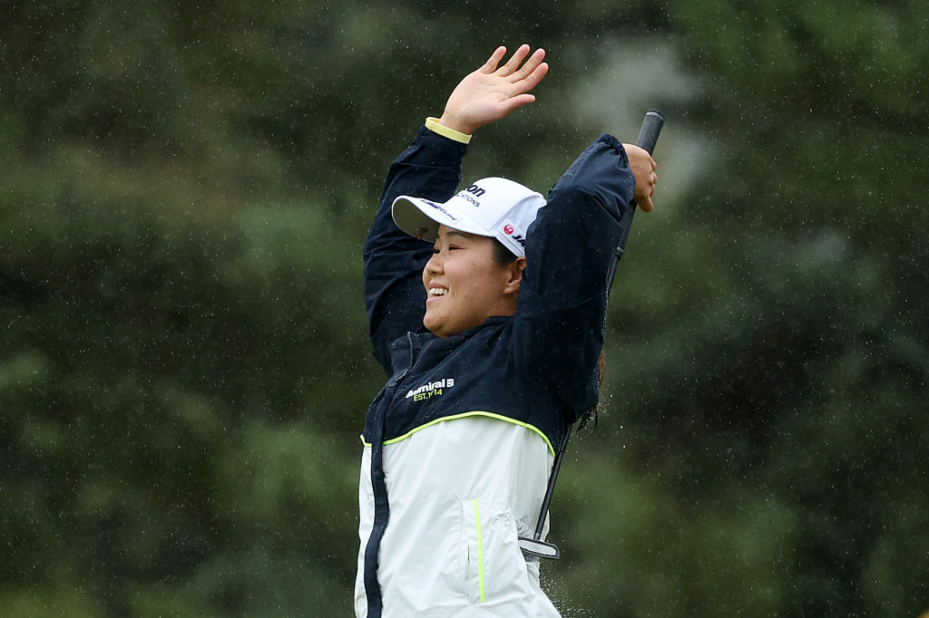 Hataoka wins rain-shortened Japan Classic in playoff – News Hataoka wins rain-shortened Japan Classic in playoff - News