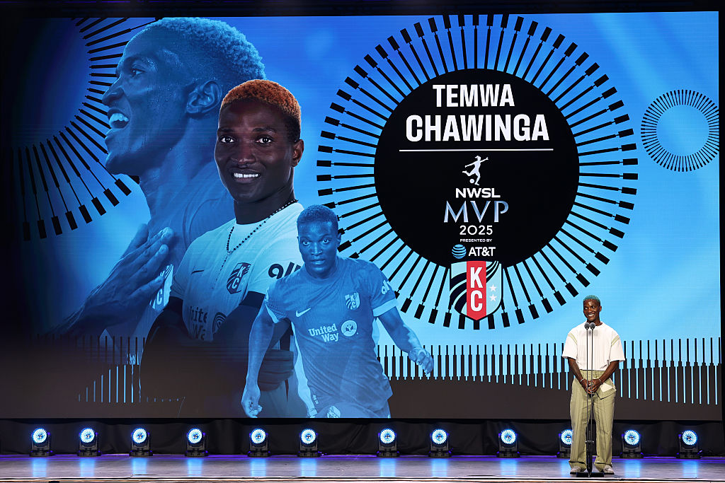 Temwa Chawinga #6 of Kansas City Current receives the Most Valuable Player award during the 2025 NWSL Awards Presented by AT&T at Montgomery Theater on November 19, 2025 in San Jose, California.  