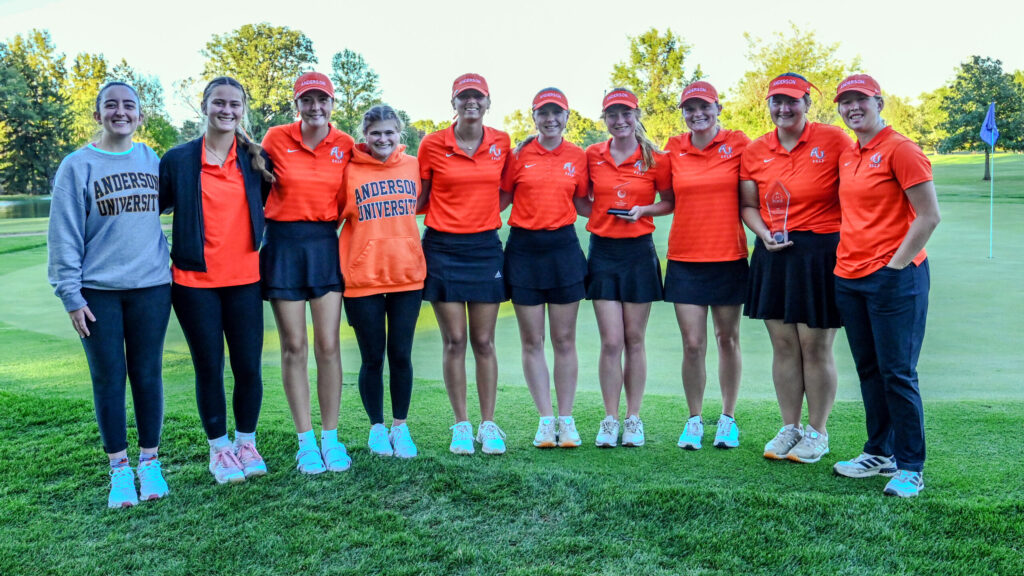 Strong End to the Fall Season for Women’s Golf Strong End to the Fall Season for Women’s Golf