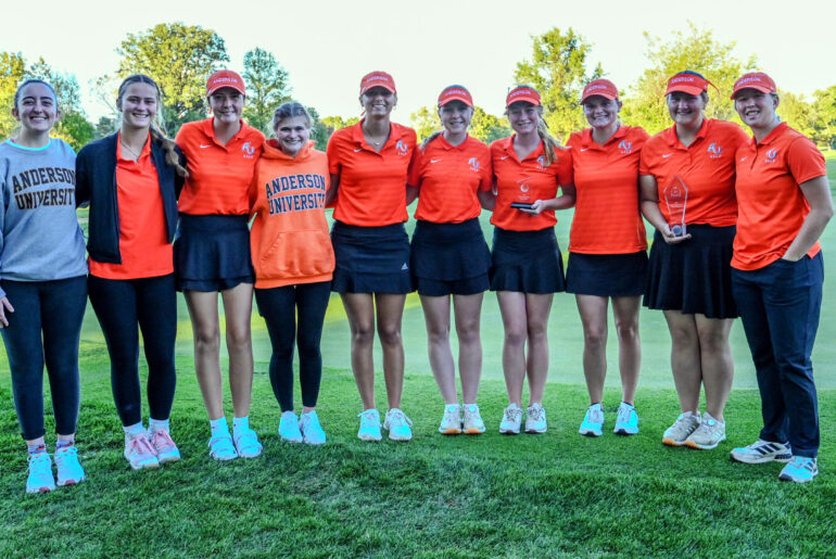 Strong End to the Fall Season for Women’s Golf