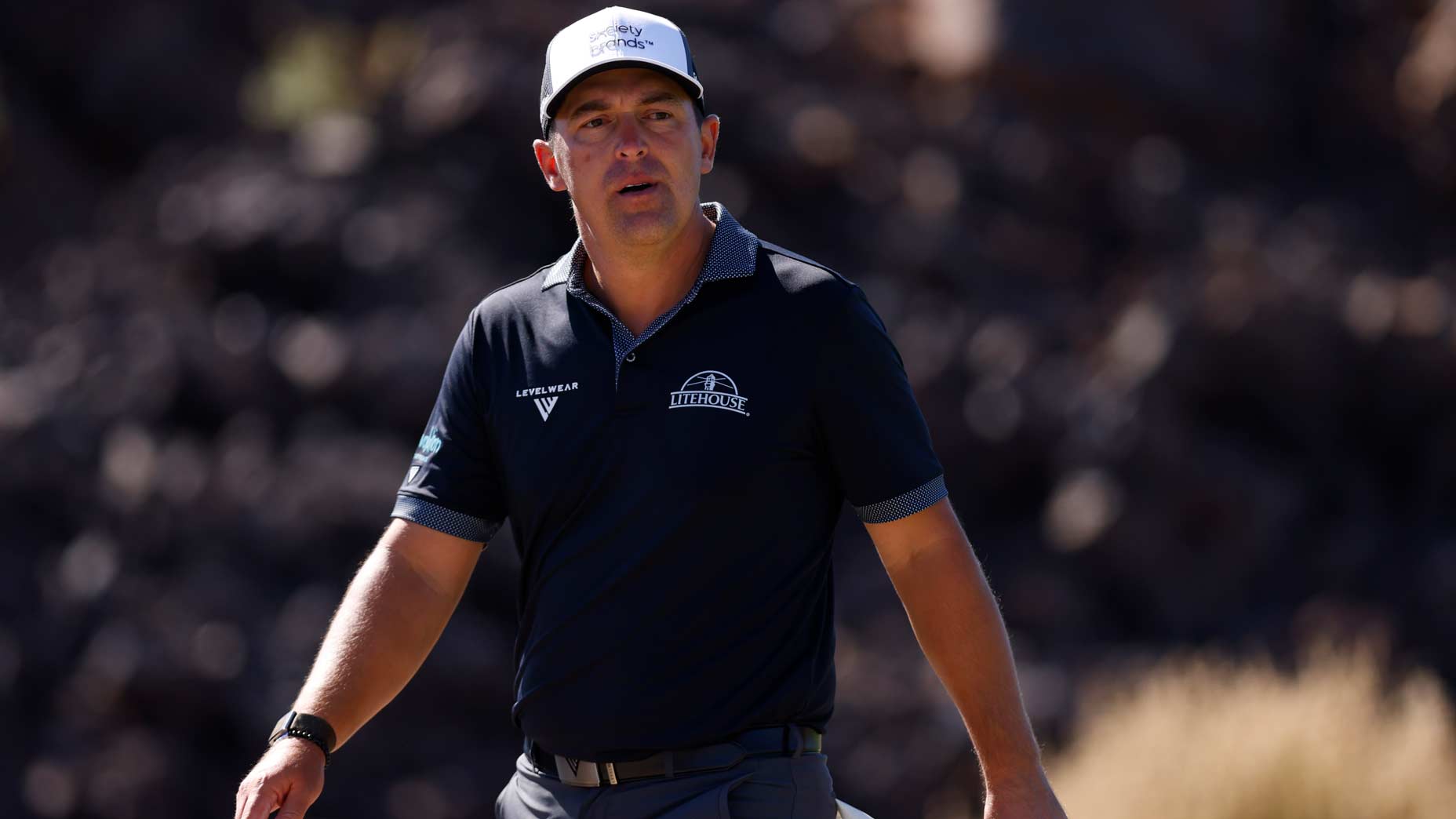 Do Tour pros ever buy golf gear at retail stores? Do Tour pros ever buy golf gear at retail stores?