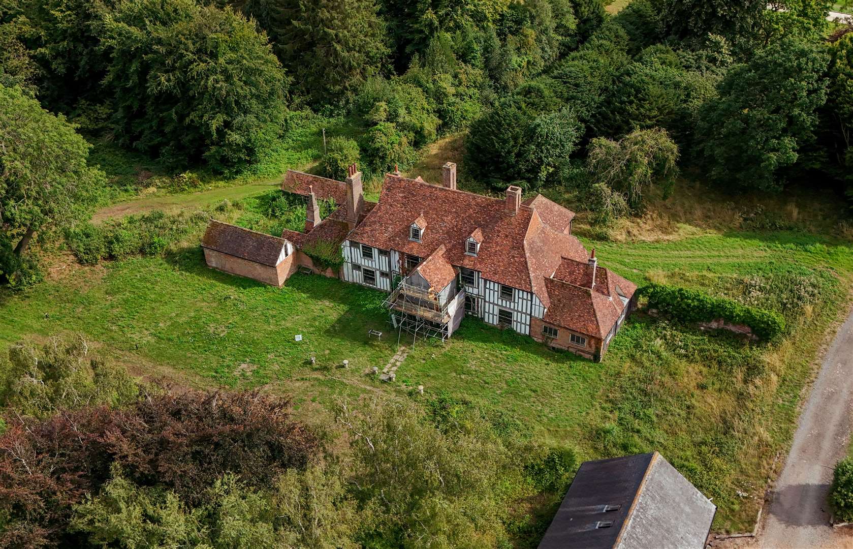 South Ash Manor at the London Golf Club will be converted and used for weddings