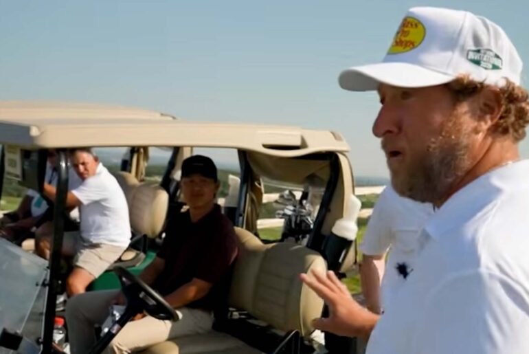 ‘Internet Invitational’ produces jaw-dropping villain — and millions of views 'Internet Invitational' produces jaw-dropping villain — and millions of views