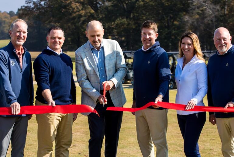 Olde Eight golf course opens in Greenwood
