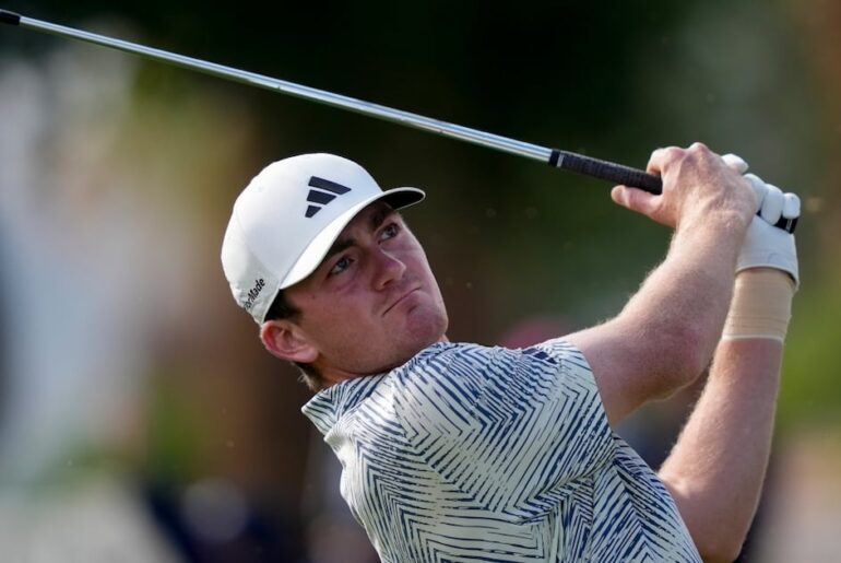 Nick Dunlap, Sami Valimaki tie course record at 61, share lead in Mexico