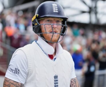 Ben Stokes walks out to bat on the fifth day of the Manchester Test