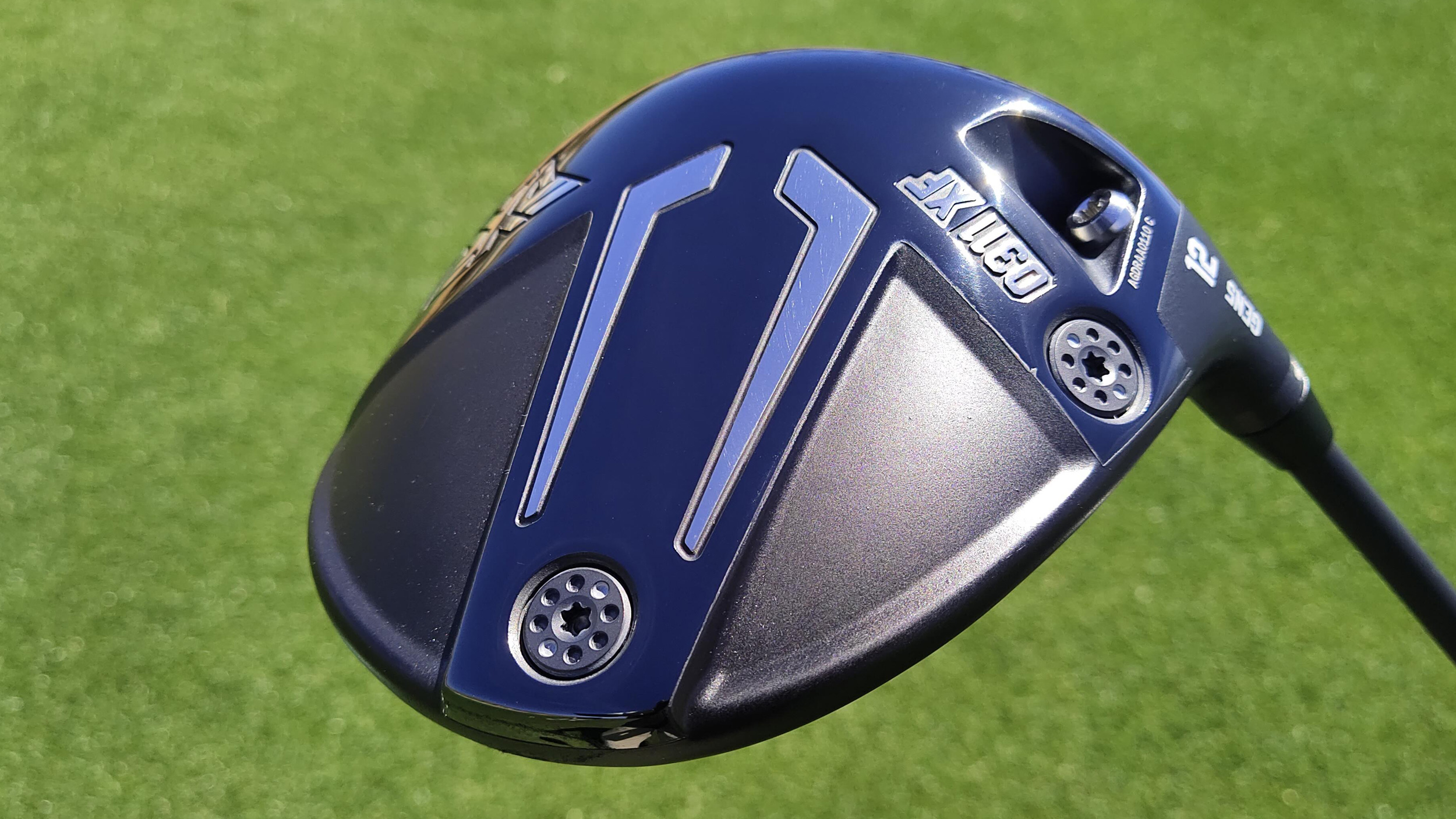 Close-up details of the PXG 0311 XF Gen5 driver