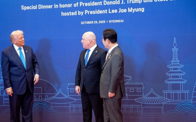 Sir John Key open to a round of golf with Trump Sir John Key open to a round of golf with Trump