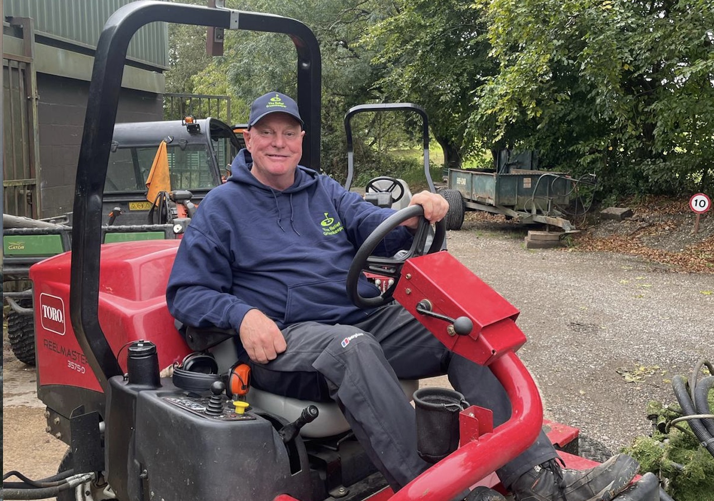 Golf Business News – Relief greenkeeper service rolls out nationally Duncan Cheslett has provided temporary greenkeeping support at over 20 clubs since going freelance