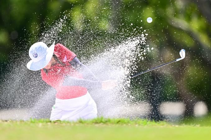 Women's Golf Tied for 5th after First Round of The Robbie