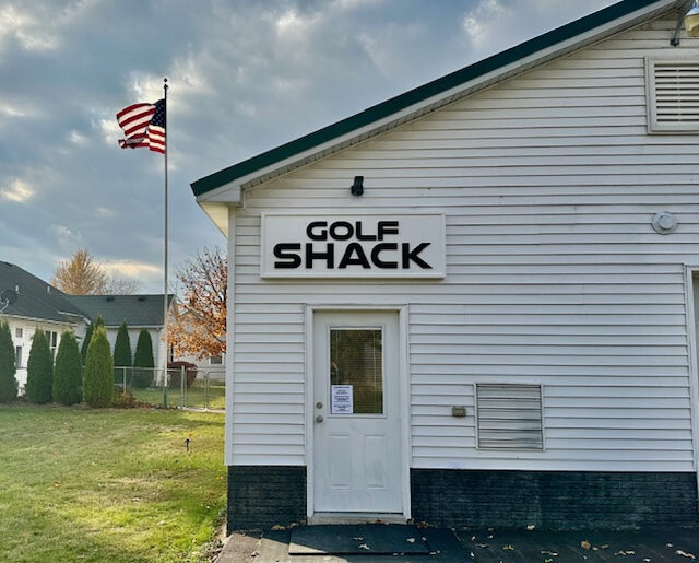 Small-town swings meet big-time greens at Tontogany’s new Golf Shack – BG Independent News