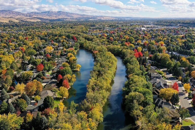 9 Charming Idaho Communities To Retire Around Boise