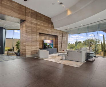 Desert Mountain Offers Membership-Included Homes