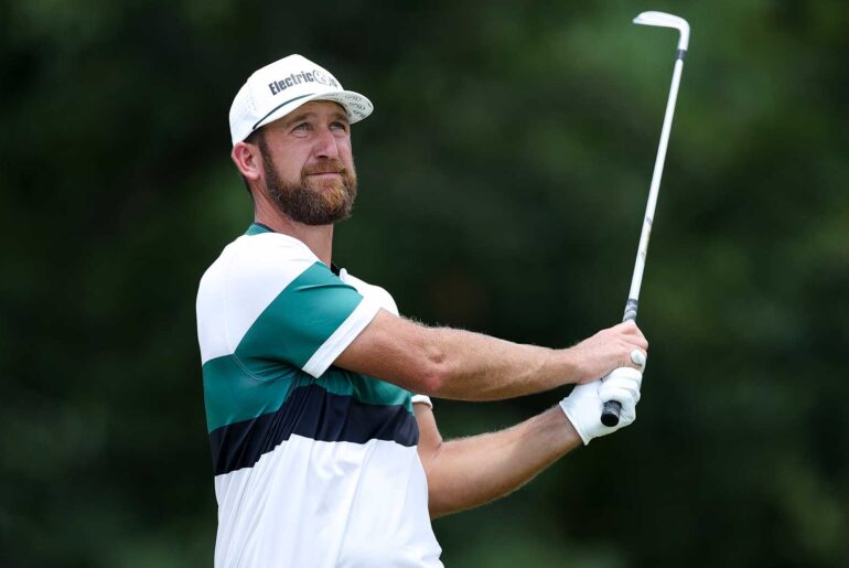 How playing with Rory McIlroy led to this pro's retirement