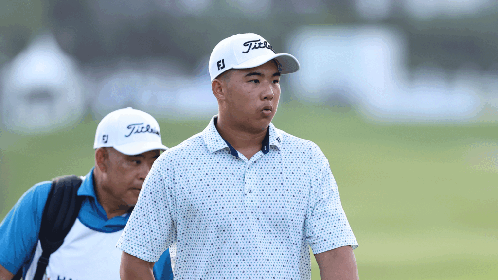 Yanhan Zhou Wins 10th Pro Title At 17 Years Old Yanhan Zhou looks on during the 2025 Hainan Open