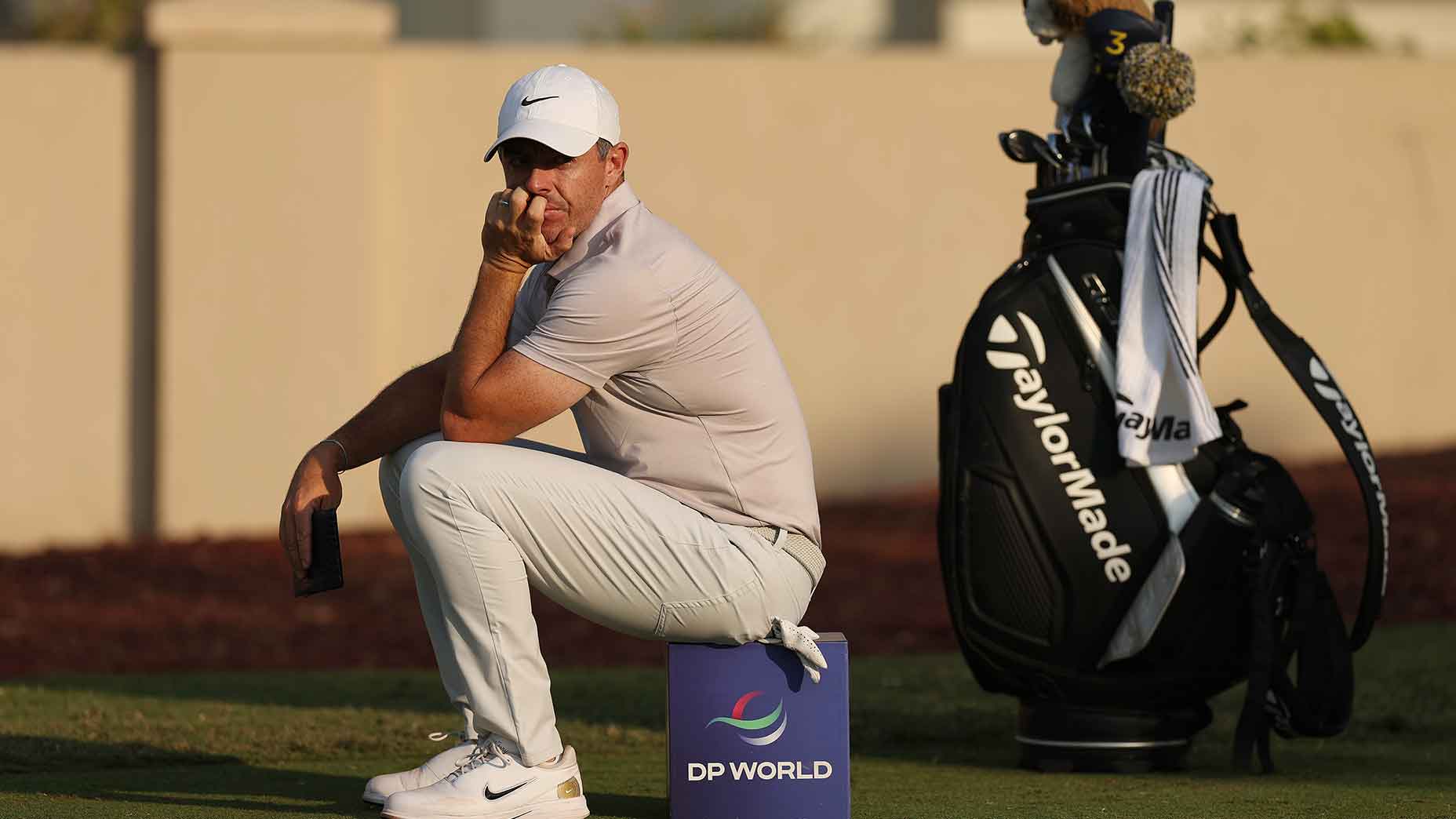 Rory McIlroy’s umpteenth Dubai lead is anything but boring Rory McIlroy’s umpteenth Dubai lead is anything but boring