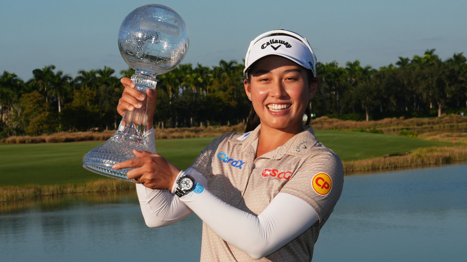 CME Group Tour Championship: Jeeno Thitikul wins to claim richest cash prize in women’s golf and secure LPGA Tour’s biggest awards | Golf News Jeeno Thitikul of Thailand holds the CME Global Trophy after winning the LPGA Tour Championship