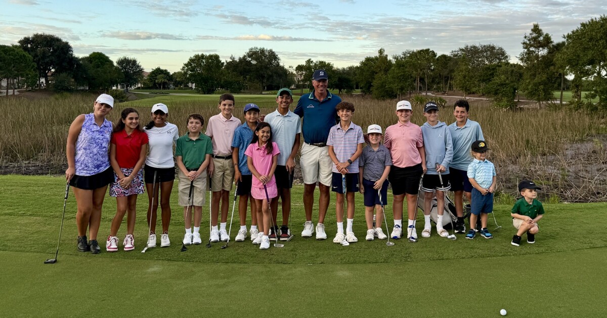 Matt Kuchar hosted a junior clinic on Oct. 15 Matt Kuchar hosted a junior clinic on Oct. 15
