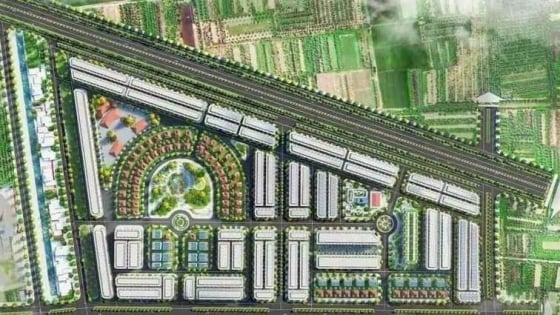 Trump-linked $1.5 bln golf resort in Vietnam unlikely to generate revenue before 2030: broker