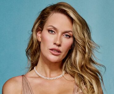 Paige Spiranac Reveals Favorite 2026 Calendar Photo, Inspired by a Blink-182 Cover