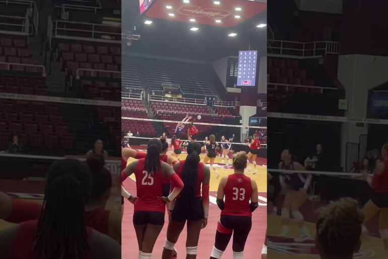 #volleyball  #fyp #waitforit #womensvolleyball