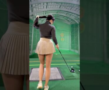 Great swing #funny #shorts #reels #golf #girl #asmr
