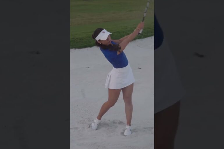 Meet Phoebe!!🩷 #noobsplaygolf #golfer #golfdomgolf #golfgirls #golfgirlgames