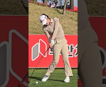 다운스윙시 힙턴이 예술인 문정민프로 드라이버 티샷 슬로모션 영상 #KOREA#GOLF#KLPGA#미녀#Beauty#골퍼#golfshorts#골프쇼츠#골프#swing#스윙_여행사랑