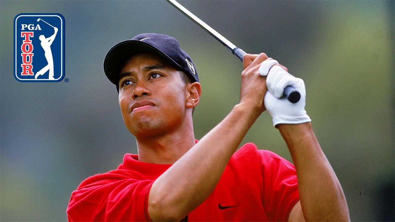 Tiger Woods’ best shots from 2000 Tiger Woods' best shots from 2000
