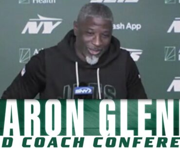 Aaron Glenn reacts to the Jets third win of the season