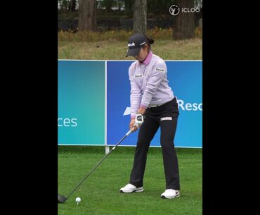 Mi-hyang Lee's undisturbed swing even when it rains