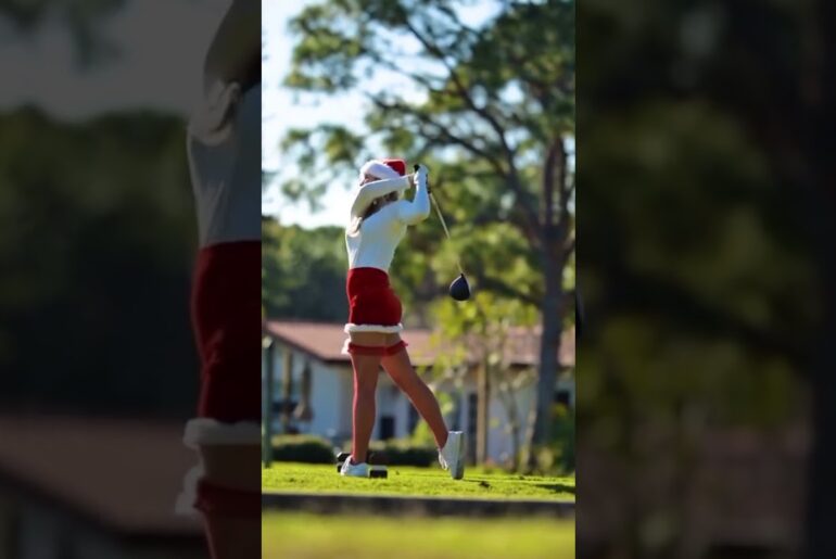 …too soon?🙈🎄 #christmas #golf #golfbabe #golfer #golfbabes #golflife