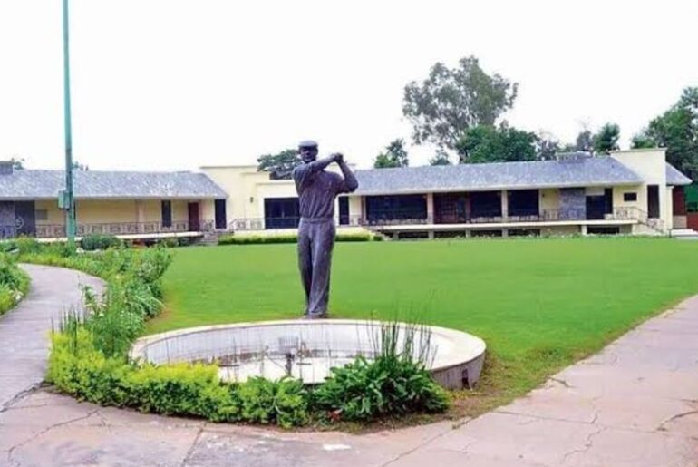 Petition seeks cancellation of Golf Range lease deed