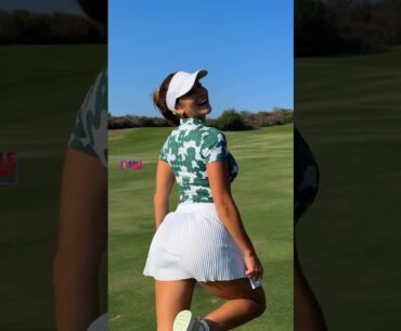 Amazing Golf Swing you need to see | Golf Girl awesome swing | Golf shorts | KAROL PRISCILLA