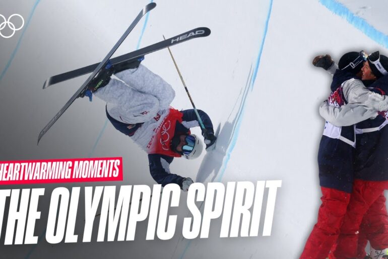 David Wise Helps Aaron Blunck 🇺🇸🤝 | Beijing 2022 | Heartwarming Olympic Moments