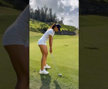 The PERFECT Spinner!😯😯😯#yep #golfshorts #golfgirl