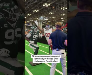 Eli Manning does the QB Skills challenge at Fanatics Fest