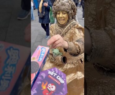 Golf lady choose Biscuits Oreo #marriageproposals