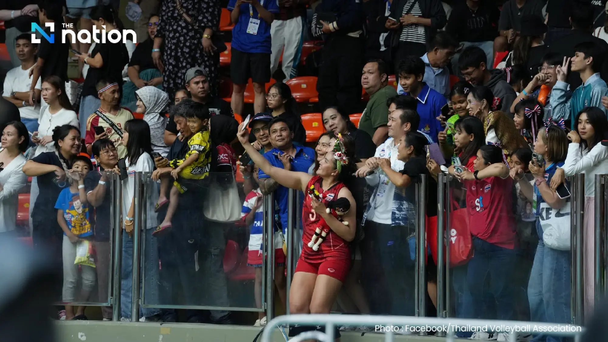 Thai women’s volleyball into SEA Games final as golf sweeps four golds and Weeraphon breaks world marks