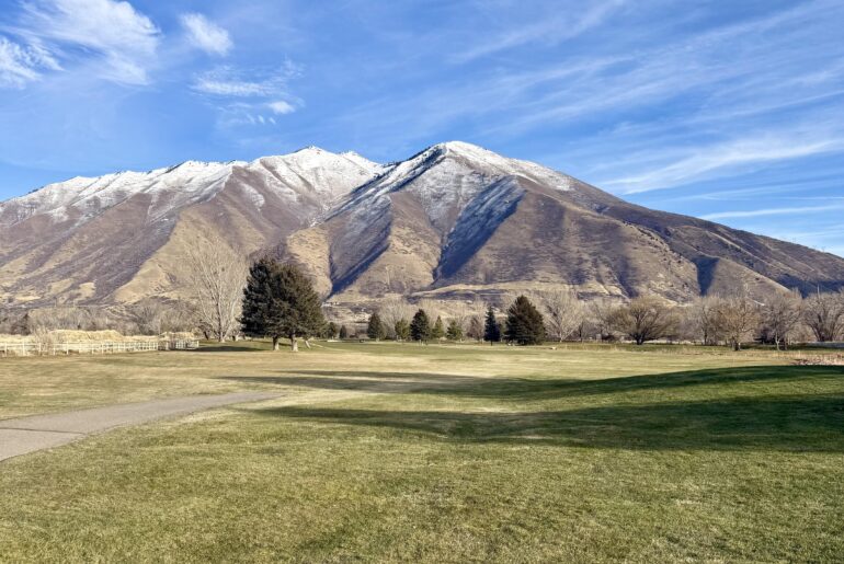 Golfing in December in Utah!