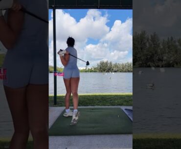 Amazing Golf Swing you need to see | Golf Girl awesome swing | Golf shorts | Kae