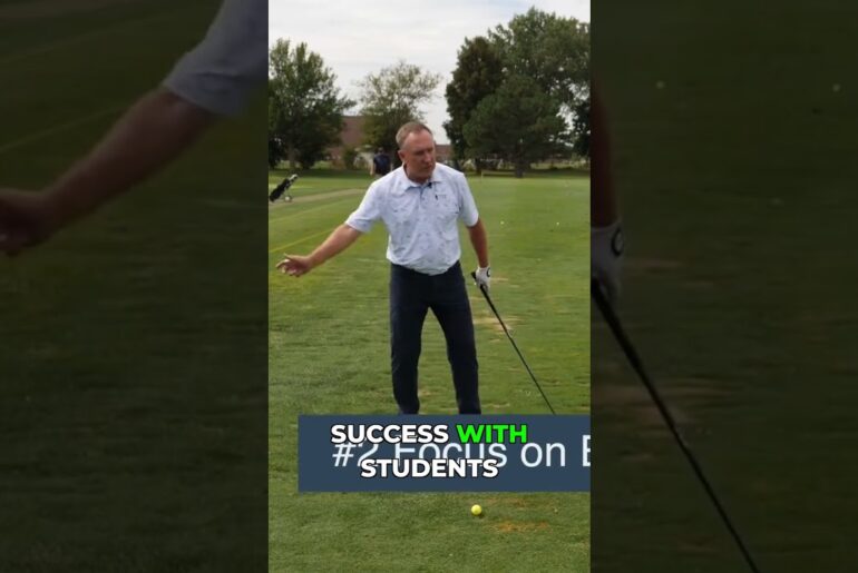 Your shoulders are ruining your golf swing #golf #golftips #golfswing