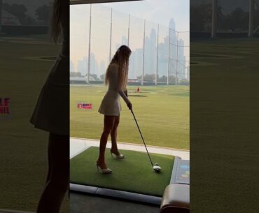 Amazing Golf Swing you need to see | Golf Girl awesome swing | Karolina Agata Sankiewicz